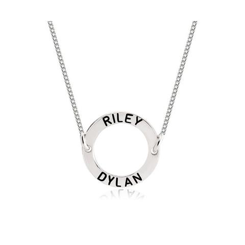 Personalized Circle Pendant Necklace 1 item